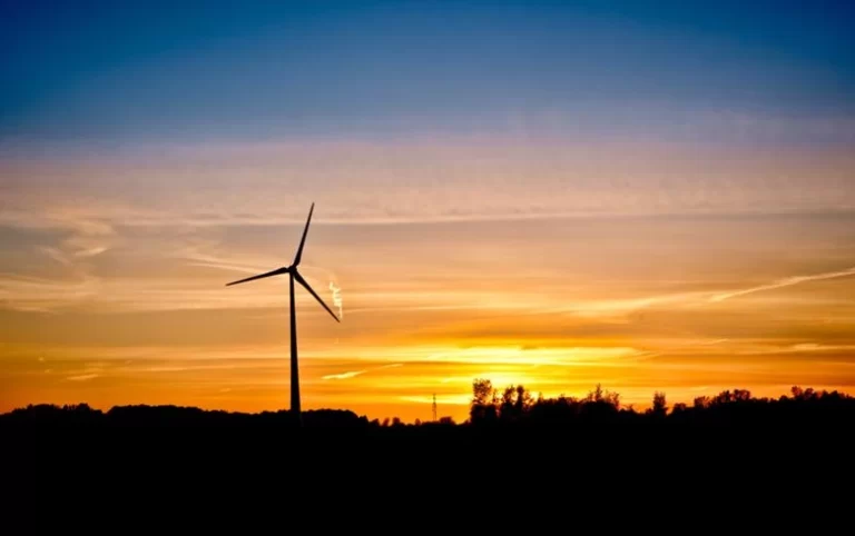 First Goldwind turbine up at 242-MW wind farm in South Africa