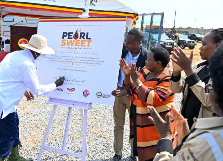 Uganda Names Its Crude ‘Pearl Sweet’ as First Oil Nears